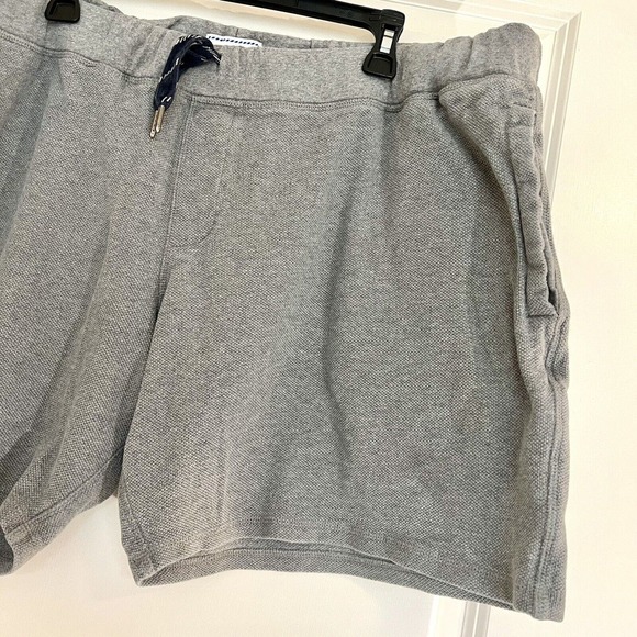 Southern Tide Mens Lounge Shorts Size XL Backrush Marshmallow Lt Grey DrawString - Picture 3 of 10